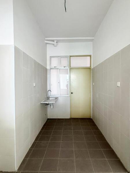 Seri Molek Perdana - 4