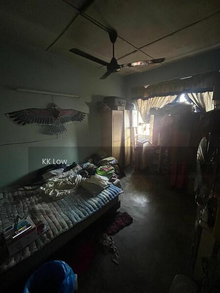 Taman Johor Jaya - 5