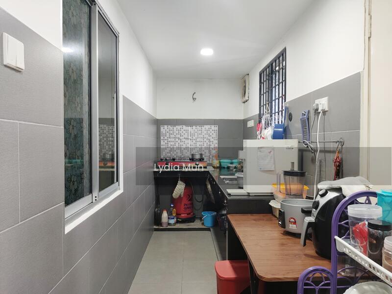 Taman Kinrara, TK 2, Puchong - 3