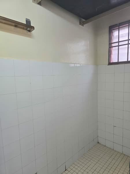 Flat Tasek 64 - 4