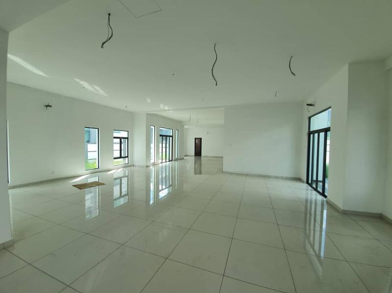 Brand New !! Wira Mutiara 3-sty Bungalow - 4