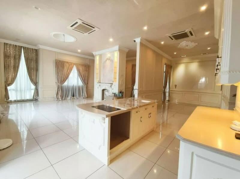 Garden Villas, Bukit Indah - 2