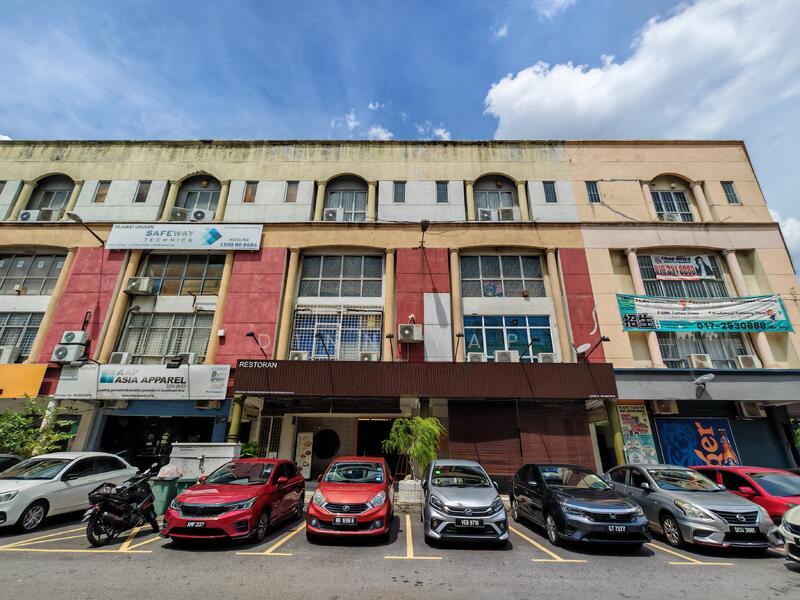 Corner Shoplot in USJ 1 USJ1 Regalia Business Park for Sale - 5