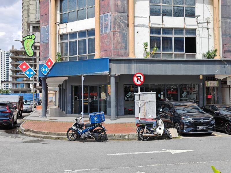 Corner Shoplot in USJ 1 USJ1 Regalia Business Park for Sale - 1