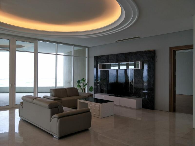 8 Gurney (The Shore Condominium) - 1