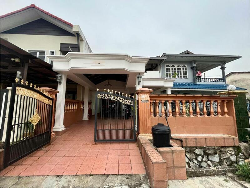 AU2, Taman Keramat - 1