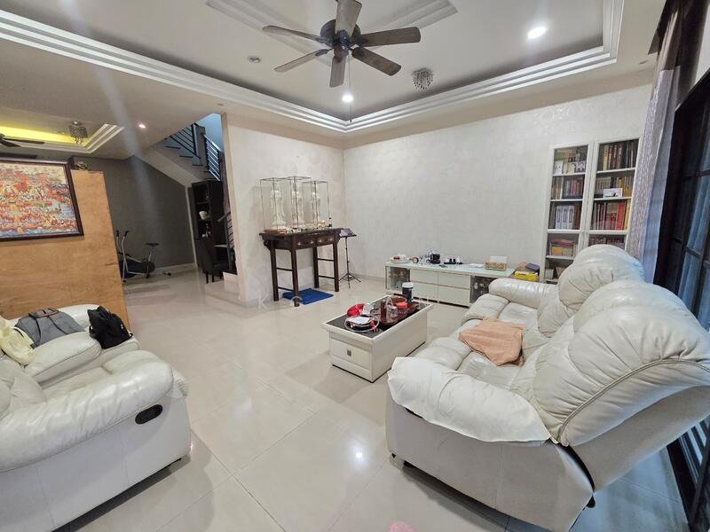 Ruby, Putra Avenue - 3