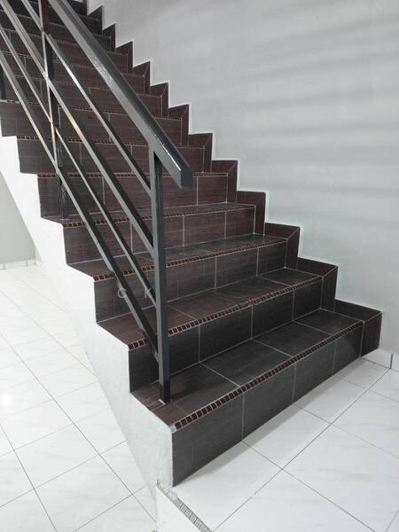 Ipoh sppk lapangan ria renovated extended double storey house for sale - 3