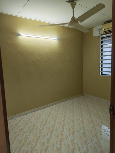Ipoh sppk lapangan ria renovated extended double storey house for sale - 4