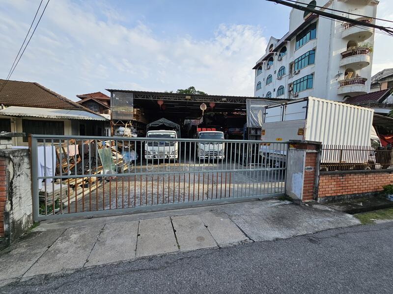 Bungalow, Free School, George Town - 2