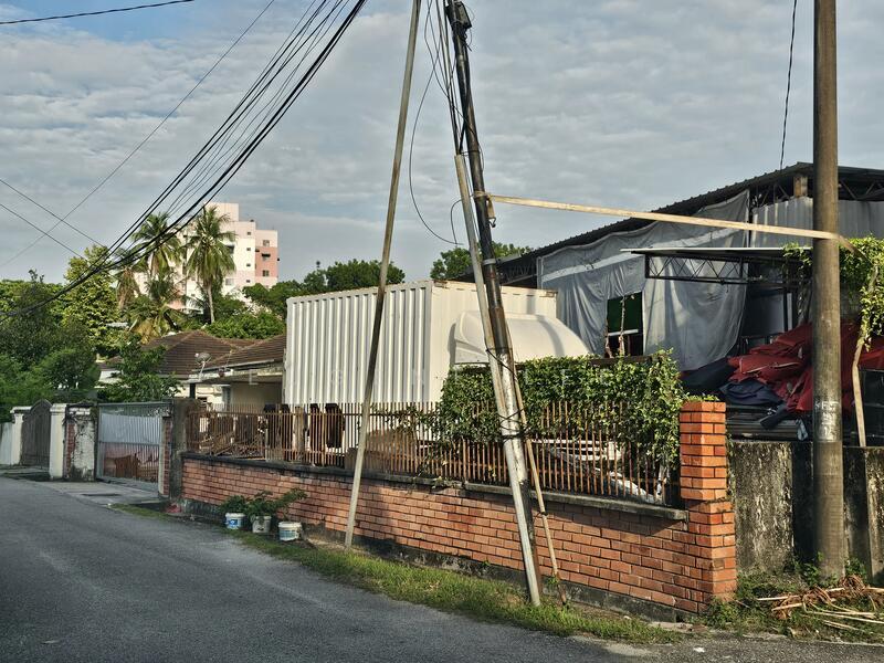 Bungalow, Free School, George Town - 1
