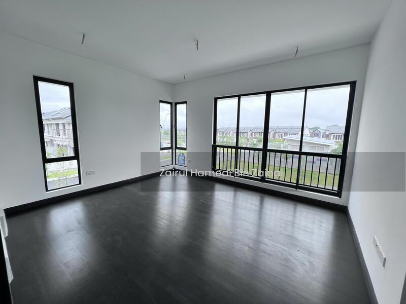 City of Elmina : Reesia - 5