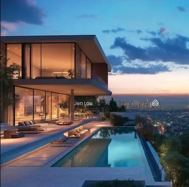 Exclusive Modern Bungalow : A Landmark of Luxury Living - 1