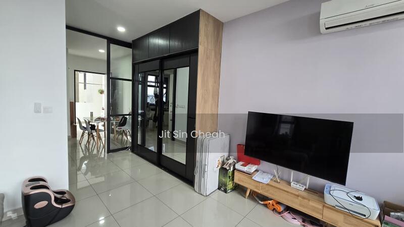 Twin Tower Residence - 5