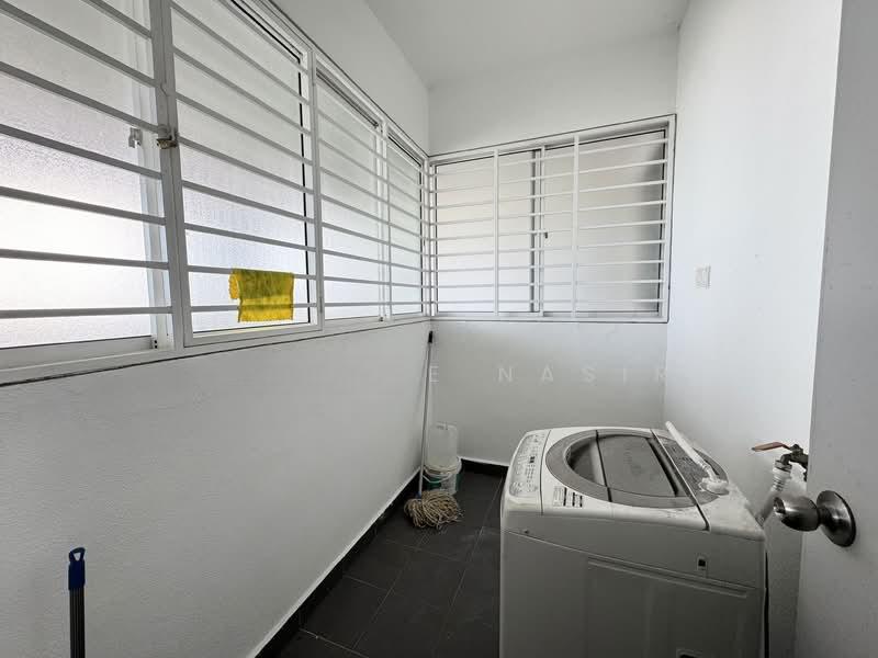 Ivory Residence - 2