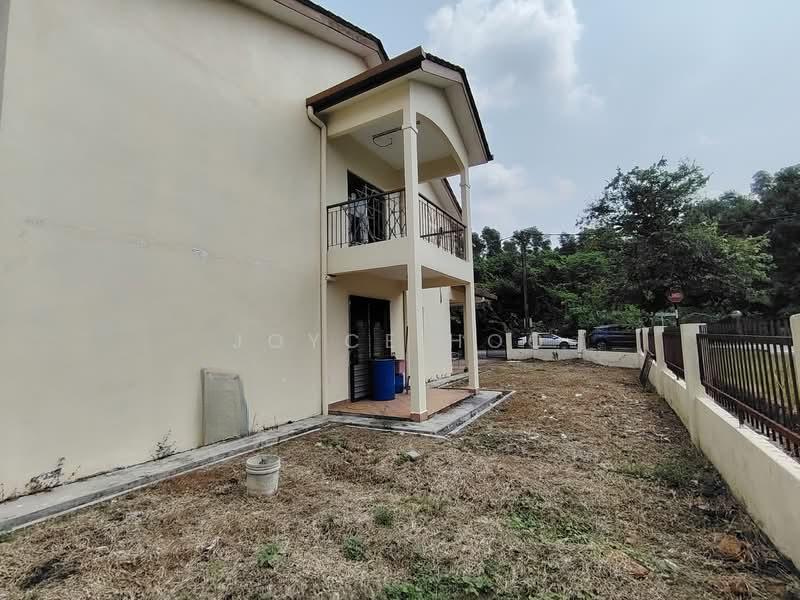 Taman puchong utama - 2