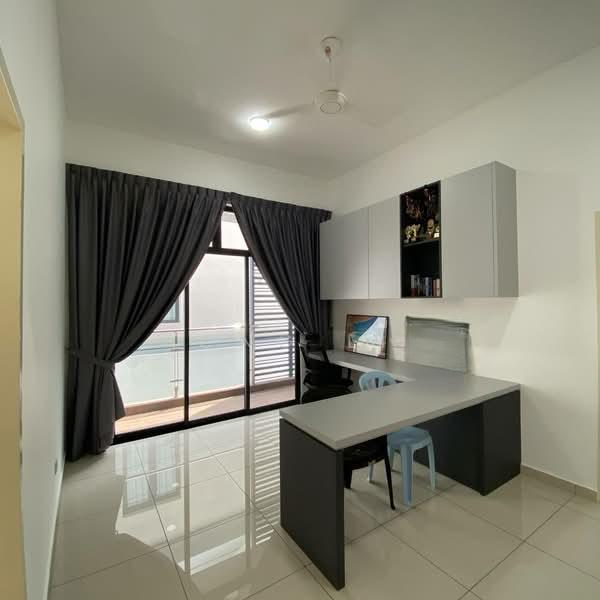 Taman Desa Tebrau Tamans Desas Tebraus - 4