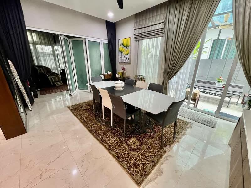 Aspen, Garden Residence - 5