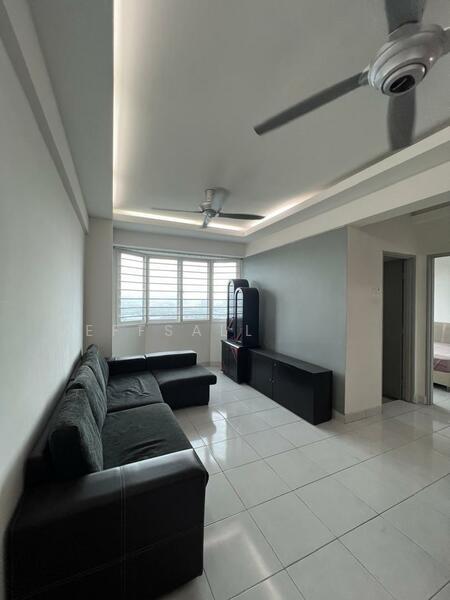 Main Place Residence - 4