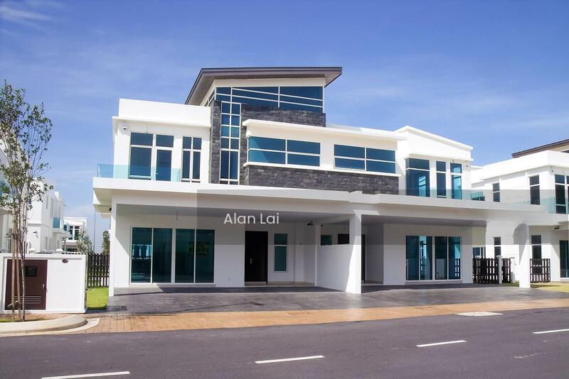 Perdana Lakeview East - 1