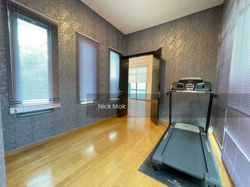 The Residence - 5