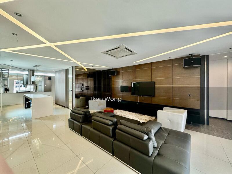 Emerald Bay @ Puteri Harbour - 1