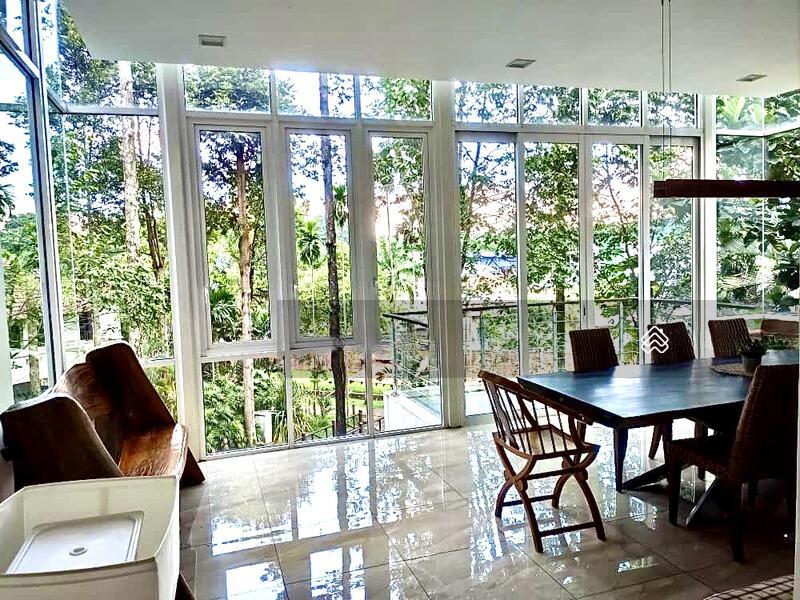 Modern 3.5 Storey Sierramas Bungalow with Salt Water Infinity Pool - 3