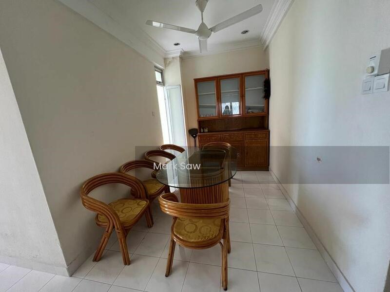 The Reef Condominium - 4