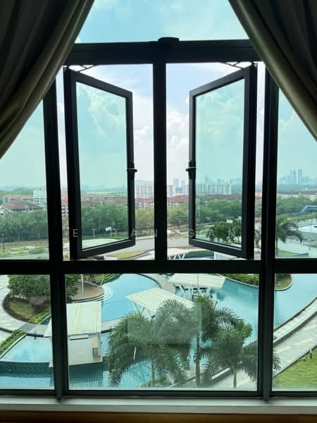 Crescent Bay Suites (Teluk Bayu) - 2