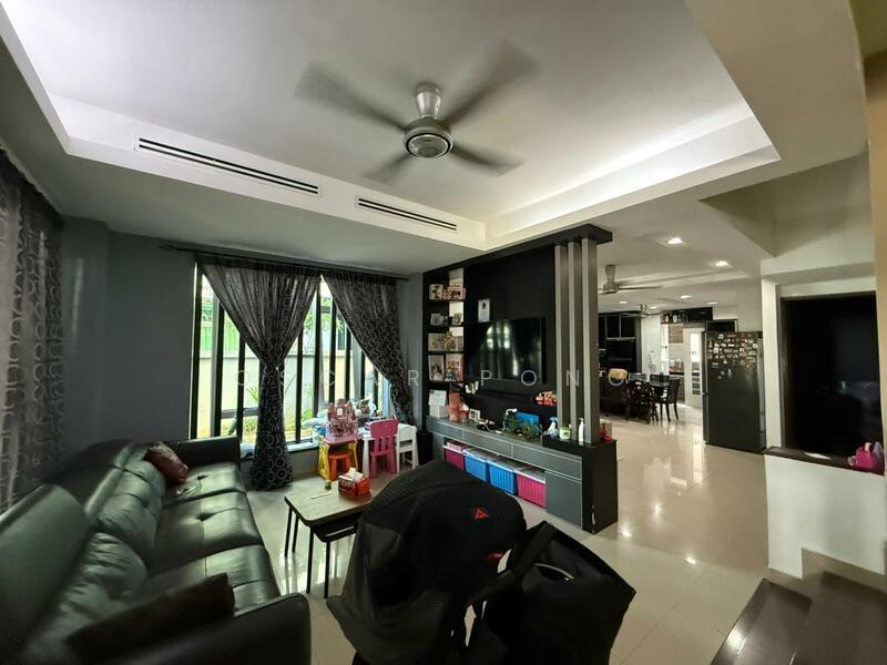 Tiara Puteri , Bukit Rahman Putra, Sungai Buloh - 1