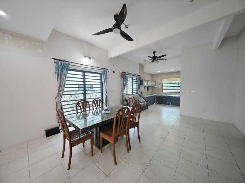 BANDAR SERI BOTANI - 4