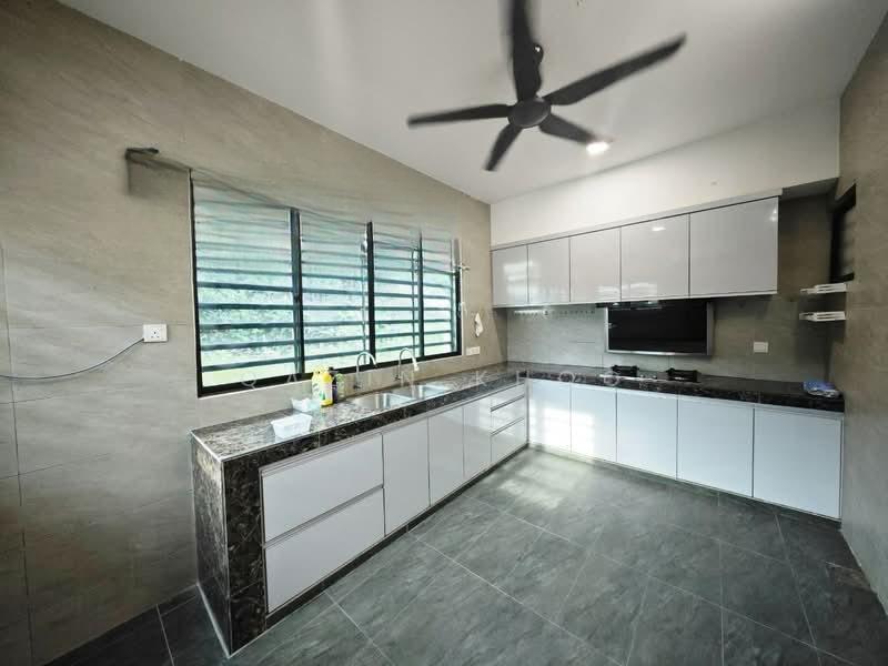 BANDAR SERI BOTANI - 1