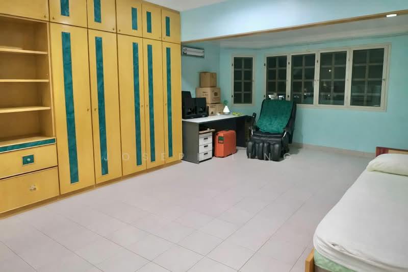 Taman Tun Dr Ismail - 5