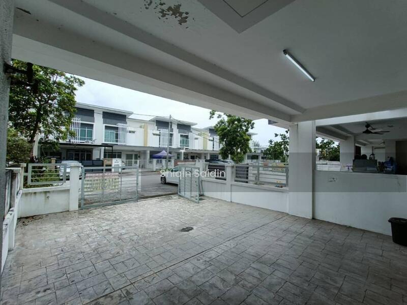 Bandar Puncak Alam - 2