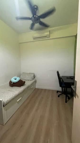 Nova Saujana - 4