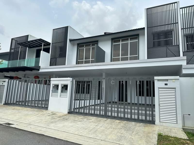 Iconia Garden Residence (Precinct A) @ Taman Impian Emas - 1