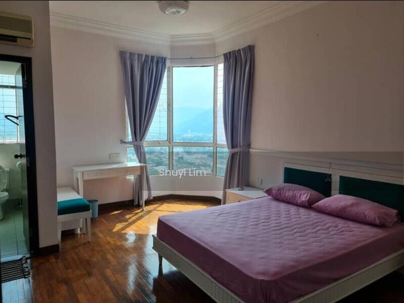 Gurney Beach Resort - 4