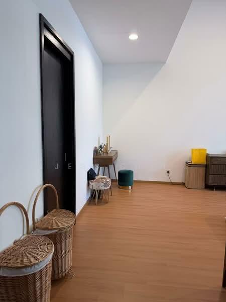 Agile Mont Kiara - 4