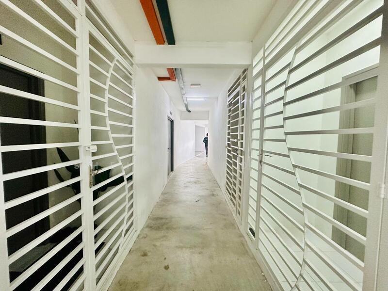 Taman Industrial Lembah Jaya Flat - 5