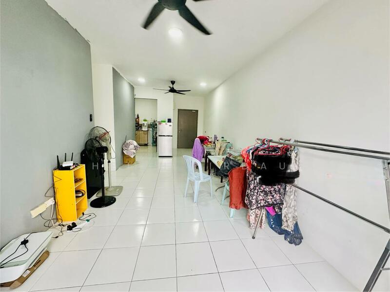 Taman Industrial Lembah Jaya Flat - 1