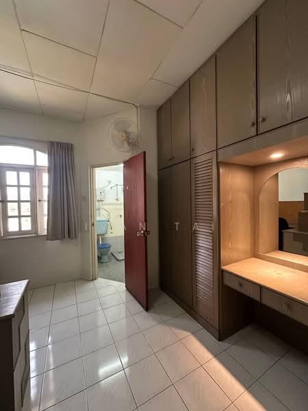 Regency Terrace - 5