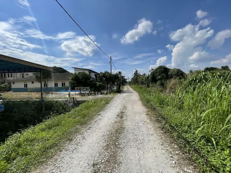 Kampung Sri Aman - 2