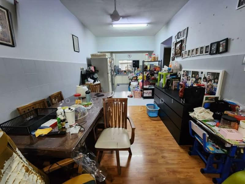 Wangsa Baiduri - 4