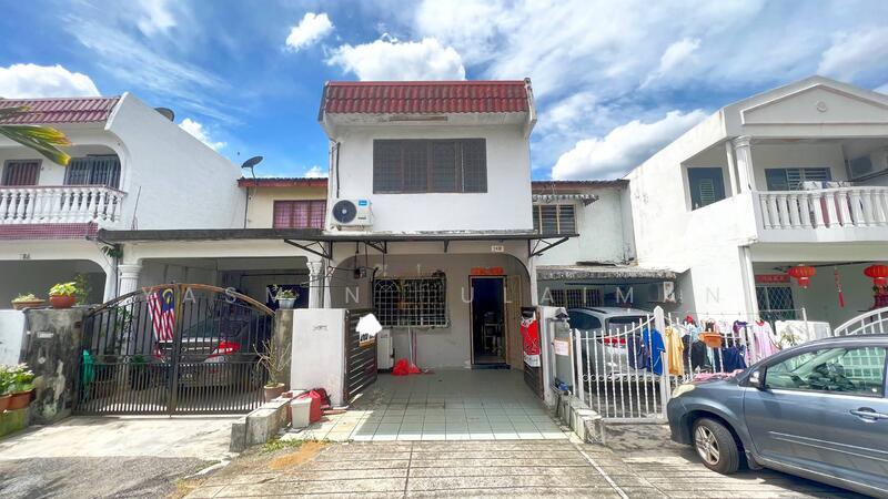 RENOVATED Double Storey Terrace Taman Sri Gombak - 1