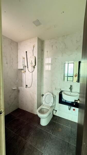 Sky Breeze Service Apartment - 3
