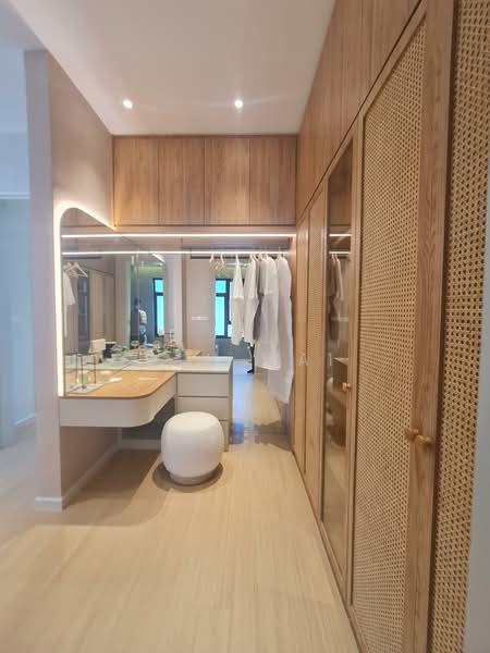 SERAIYA BY THE HILL - 1