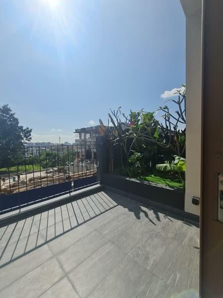 SERAIYA BY THE HILL - 2