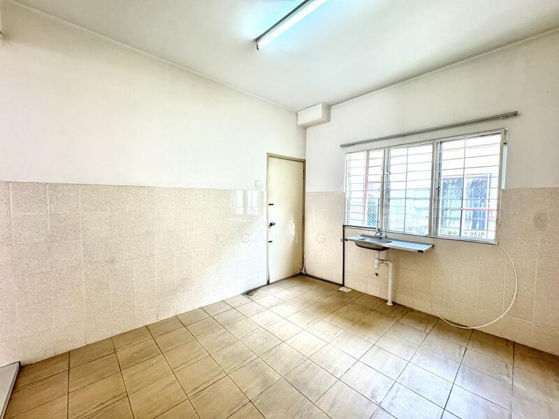 Puchong Utama 1 Double Storey House For Sale. - 4