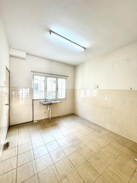 Puchong Utama 1 Double Storey House For Sale. - 5
