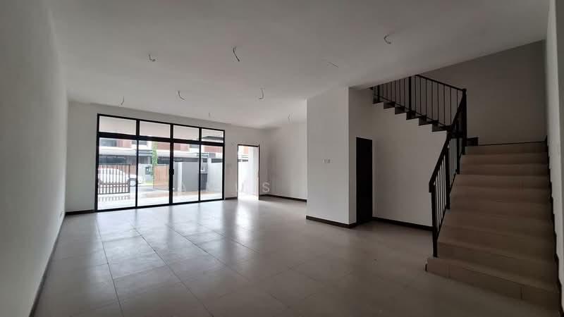 Aurora Resort Villas - 1